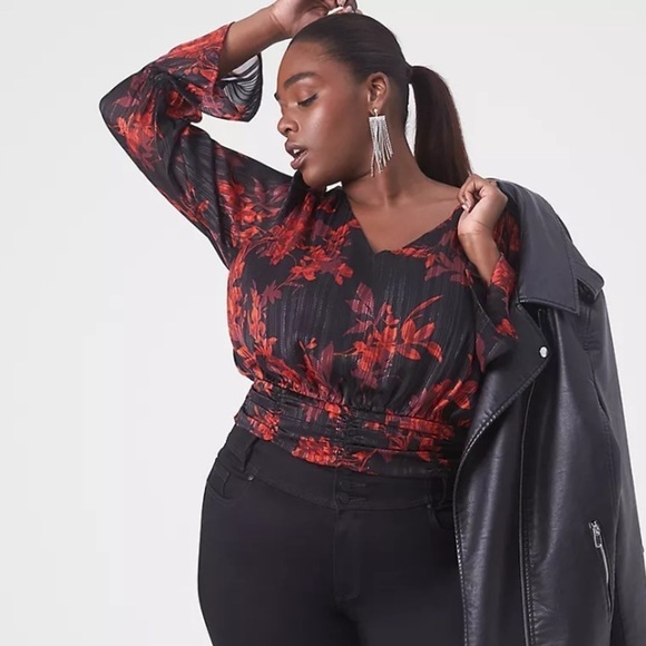 Lane Bryant Floral Metallic Threading Top Black Red Smocked Waist V-Neck NWT - Picture 3 of 13